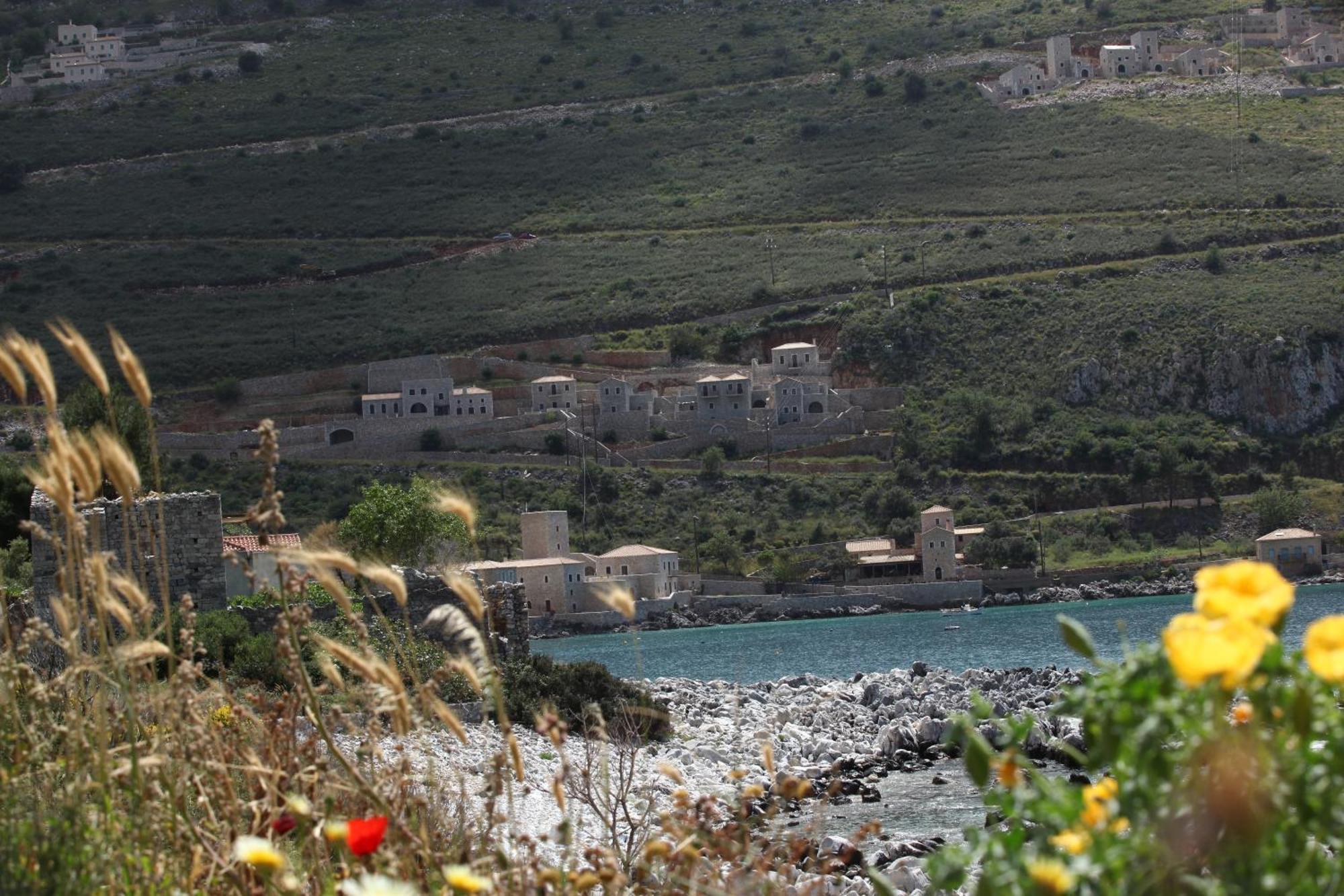Vasilios Apartments Hotel Limeni Luaran gambar