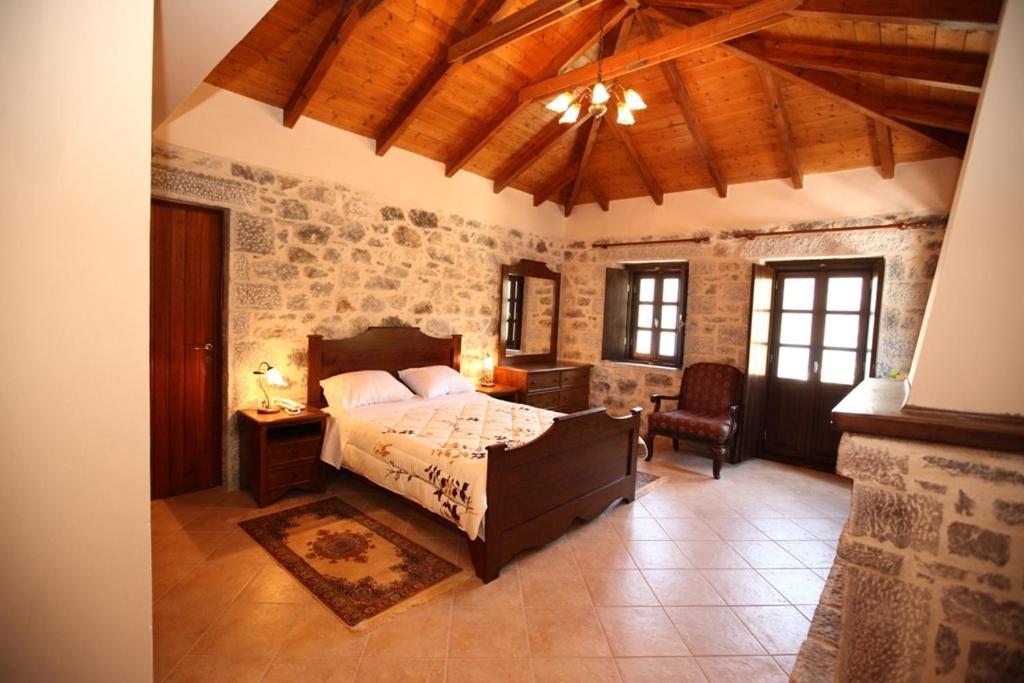 Vasilios Apartments Hotel Limeni Luaran gambar