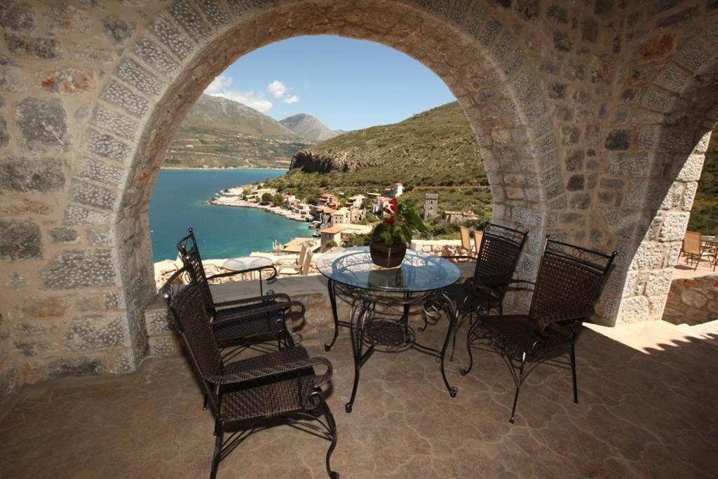 Vasilios Apartments Hotel Limeni Luaran gambar