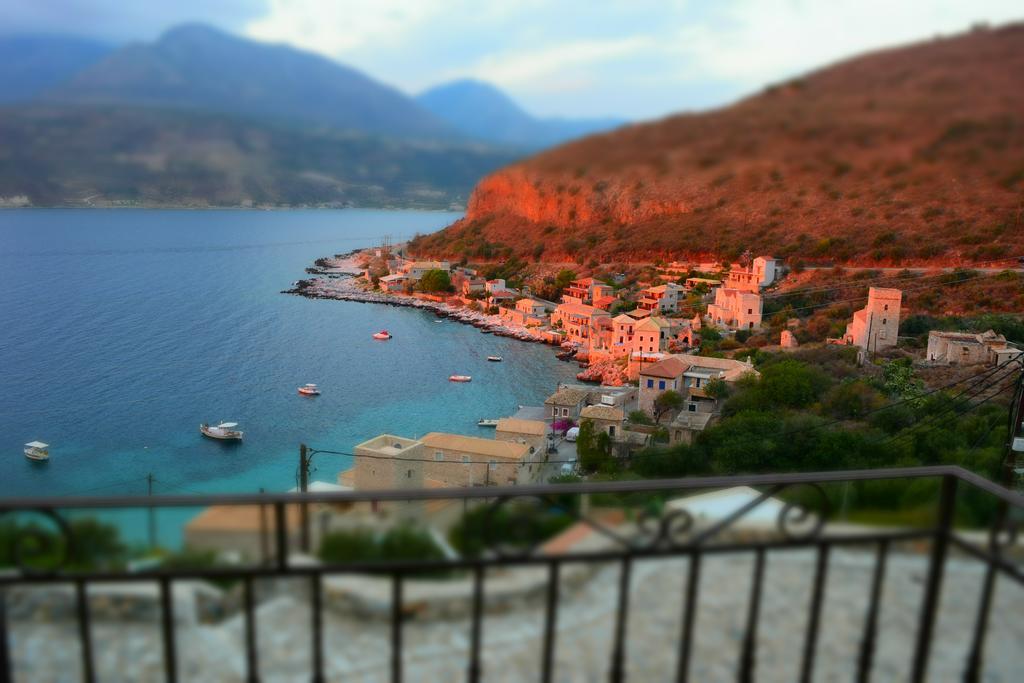 Vasilios Apartments Hotel Limeni Luaran gambar